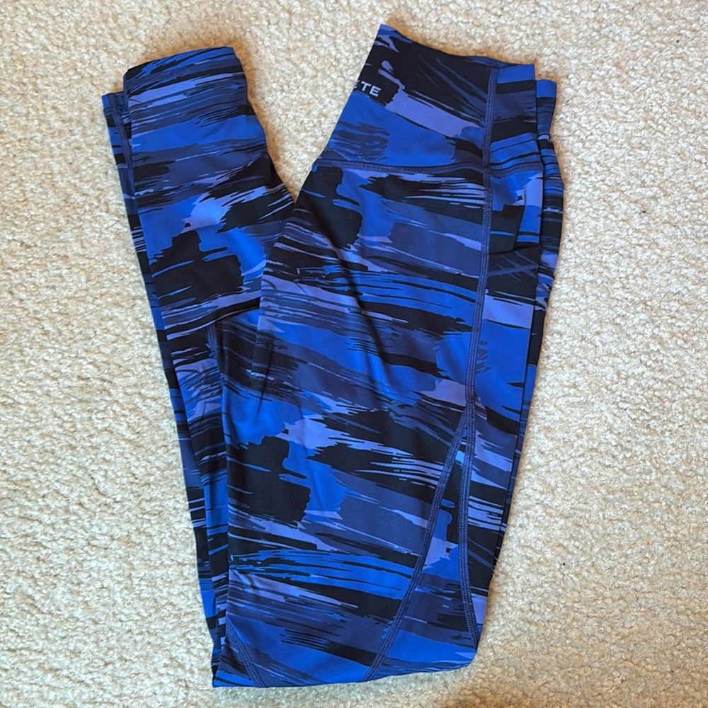 Alphalete Leggings